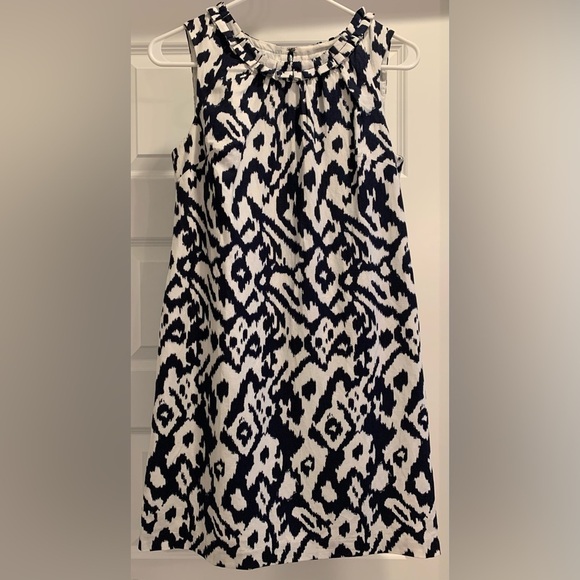 LOFT Petite Blue Ikat Shift Dress - Picture 4 of 13